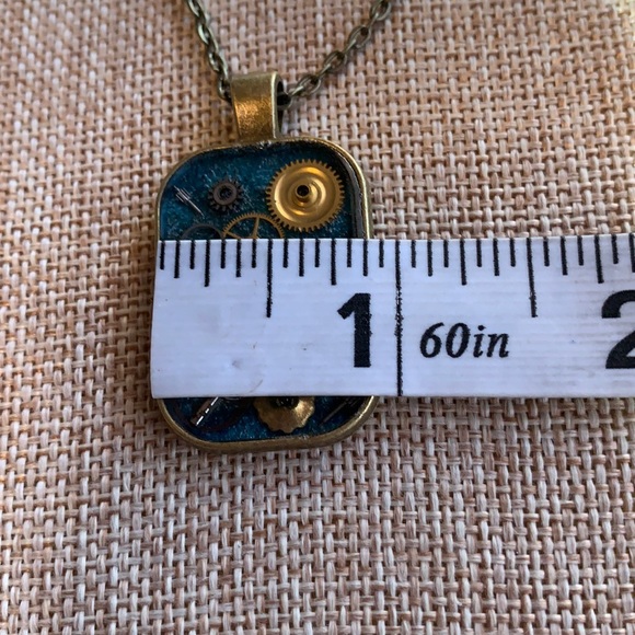 Vintage Gears Steampunk Necklace One of a kind New Handmade - Picture 5 of 7